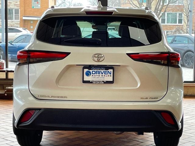 2022 Toyota Highlander XLE AWD - 23008416 - 8