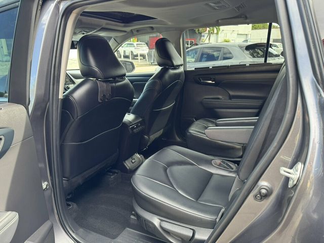2022 Toyota Highlander XLE AWD - 23084498 - 12