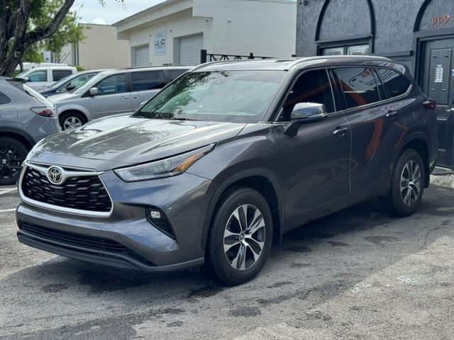 2022 Toyota Highlander XLE AWD - 23084498 - 1