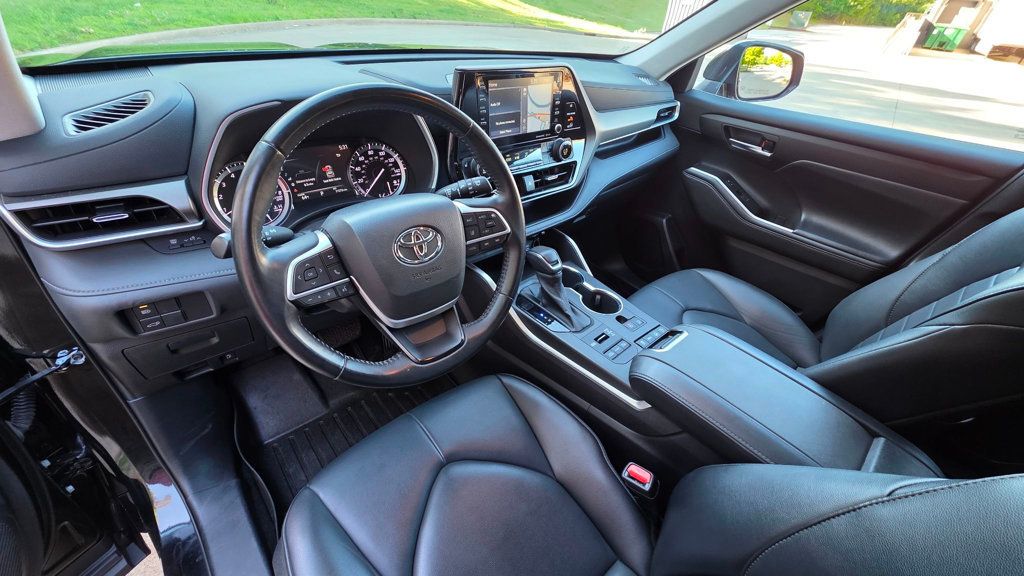 2022 Toyota Highlander XLE AWD - 23024780 - 14