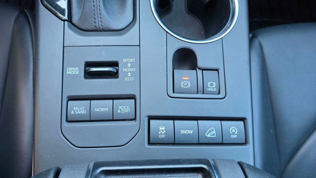 2022 Toyota Highlander XLE AWD - 23024780 - 17
