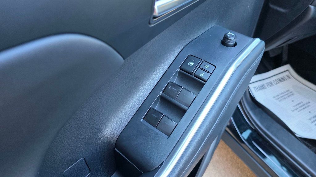 2022 Toyota Highlander XLE AWD - 23024780 - 22