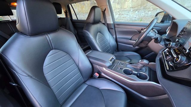 2022 Toyota Highlander XLE AWD - 23024780 - 25