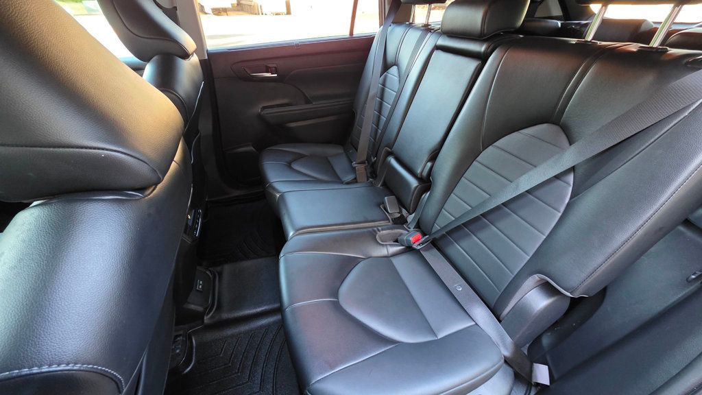 2022 Toyota Highlander XLE AWD - 23024780 - 27