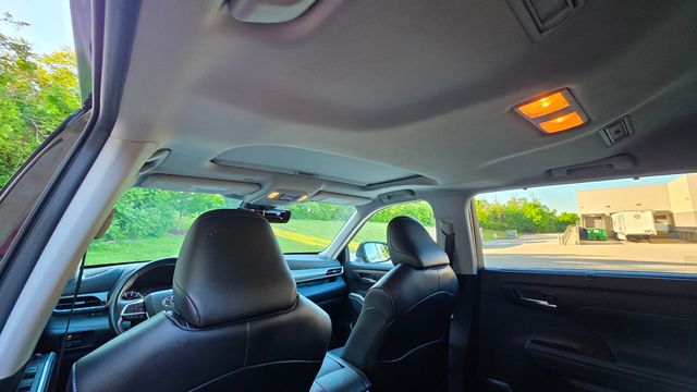 2022 Toyota Highlander XLE AWD - 23024780 - 28