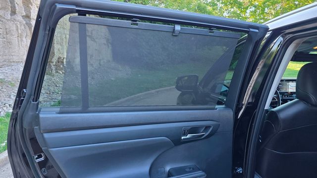 2022 Toyota Highlander XLE AWD - 23024780 - 32