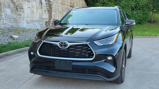 2022 Toyota Highlander XLE AWD - 23024780 - 3
