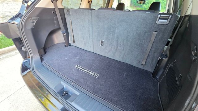 2022 Toyota Highlander XLE AWD - 23024780 - 46