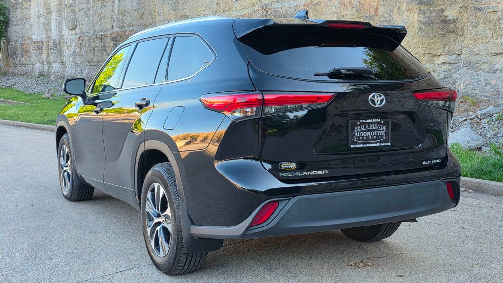 2022 Toyota Highlander XLE AWD - 23024780 - 5