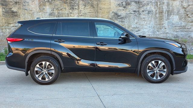 2022 Toyota Highlander XLE AWD - 23024780 - 7