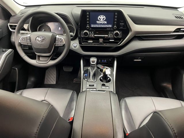 2022 Toyota Highlander XLE AWD - 22954582 - 18