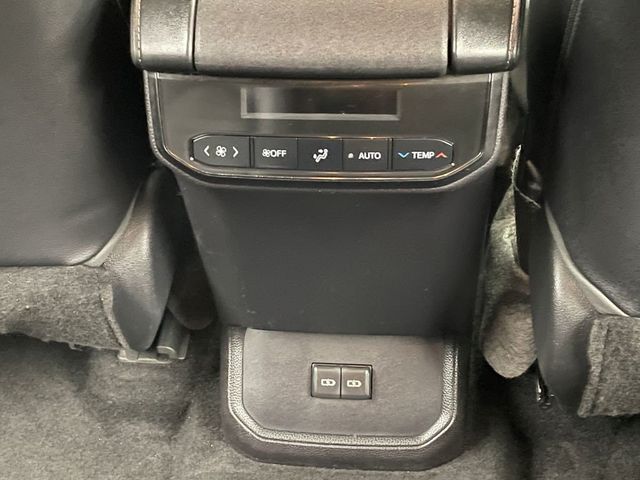 2022 Toyota Highlander XLE AWD - 22954582 - 39