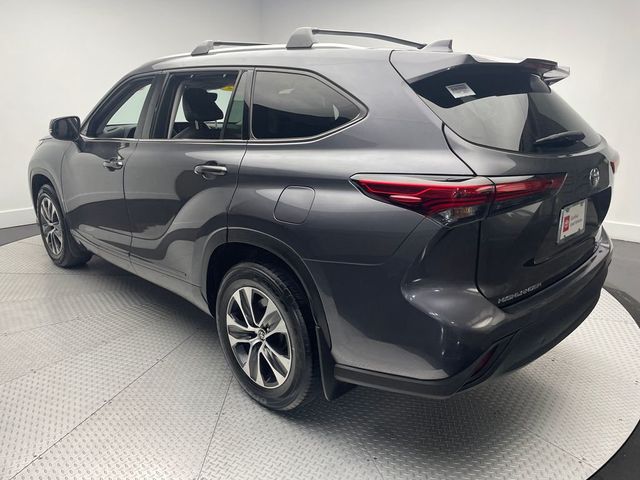 2022 Toyota Highlander XLE AWD - 22954582 - 6