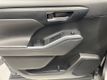 2022 Toyota Highlander XLE AWD - 22954582 - 8