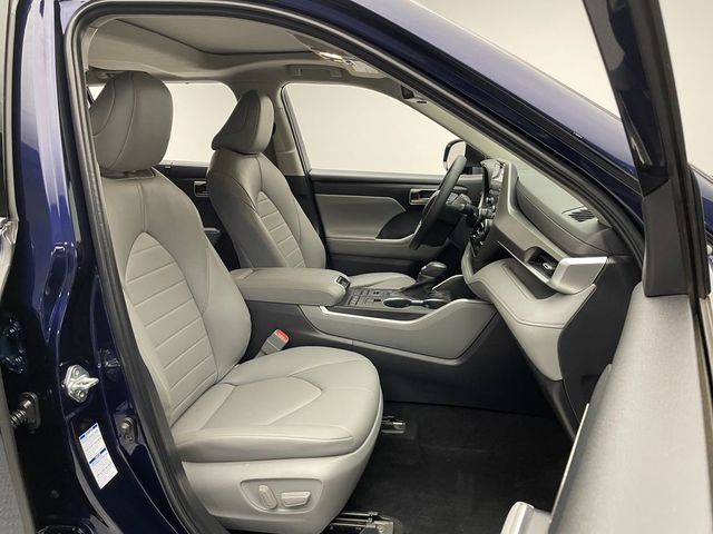 2022 Toyota Highlander XLE AWD - 22968034 - 17