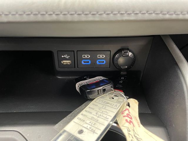 2022 Toyota Highlander XLE AWD - 22968034 - 27