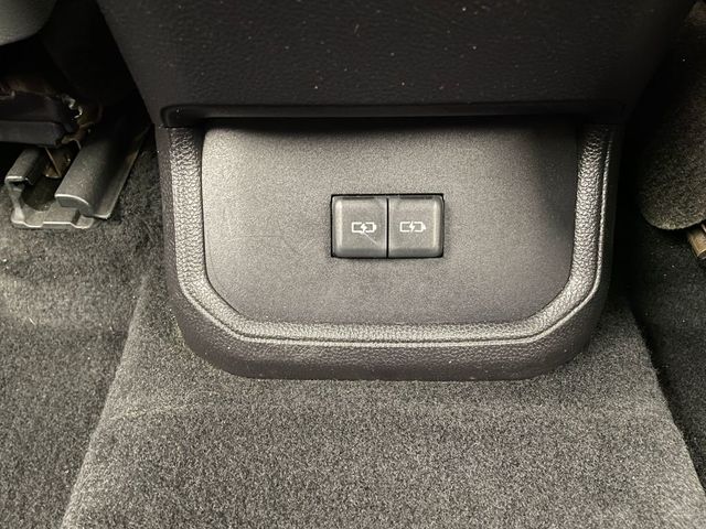 2022 Toyota Highlander XLE AWD - 22968034 - 40