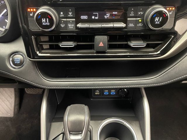 2022 Toyota Highlander XLE AWD - 22987786 - 35