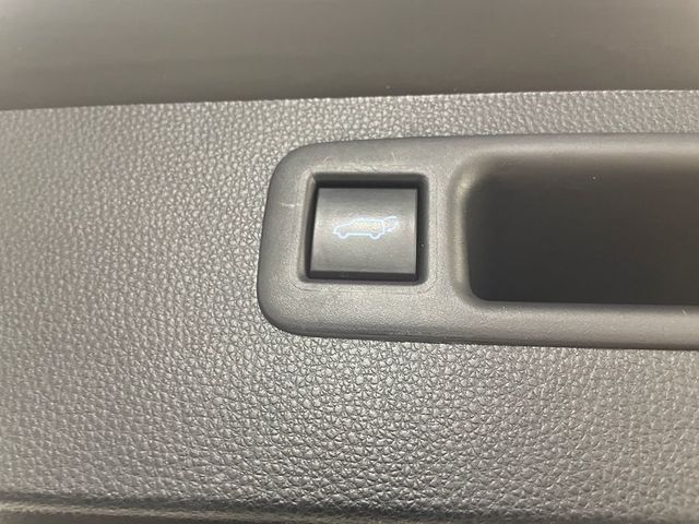 2022 Toyota Highlander XLE AWD - 22987786 - 45