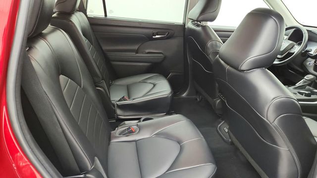 2022 Toyota Highlander XLE AWD - 22948586 - 21