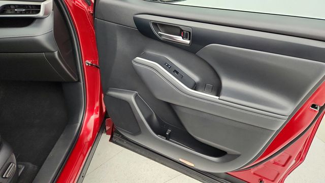 2022 Toyota Highlander XLE AWD - 22948586 - 24