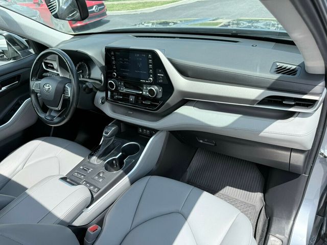 2022 Toyota Highlander XLE AWD - 22885246 - 9