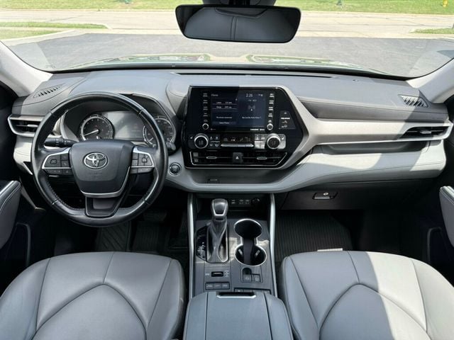 2022 Toyota Highlander XLE AWD - 22885246 - 1