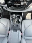 2022 Toyota Highlander XLE AWD - 22885246 - 24