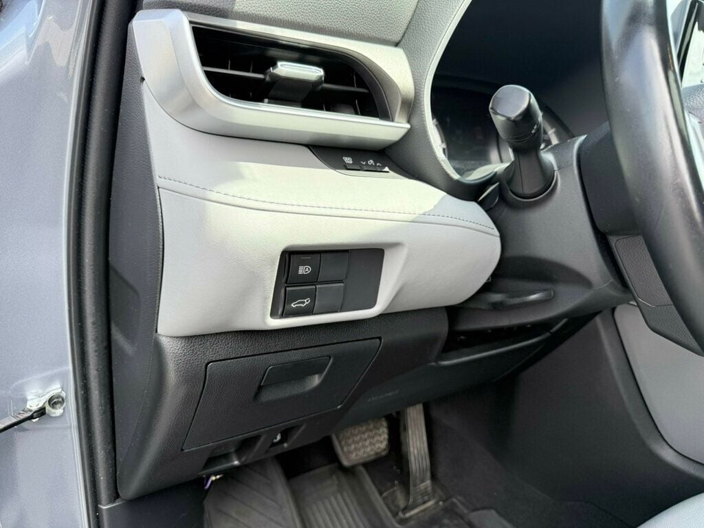 2022 Toyota Highlander XLE photo 33