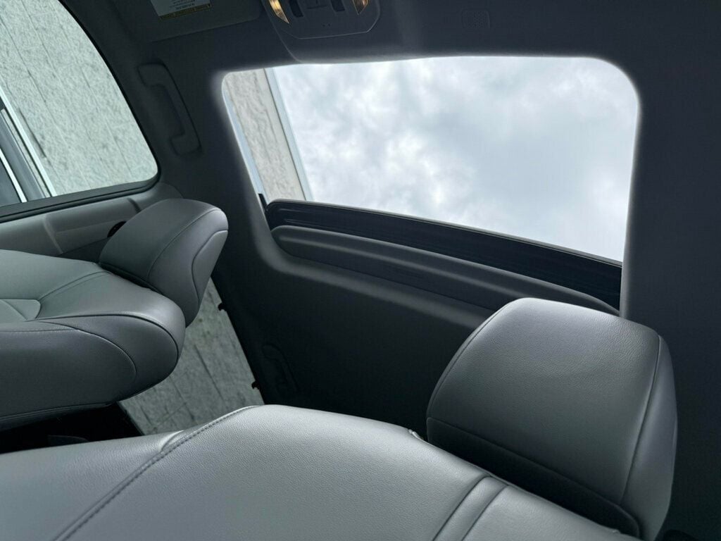 2022 Toyota Highlander XLE photo 5