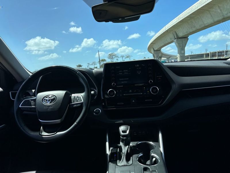 2022 Toyota Highlander XLE FWD - 22989981 - 12