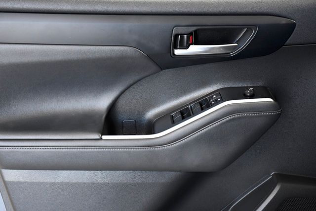 2022 Toyota Highlander XLE FWD - 22804423 - 8