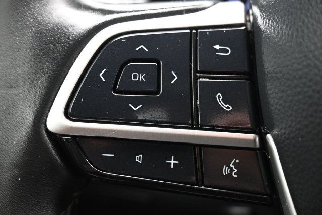 2022 Toyota Highlander XLE FWD - 23081041 - 17