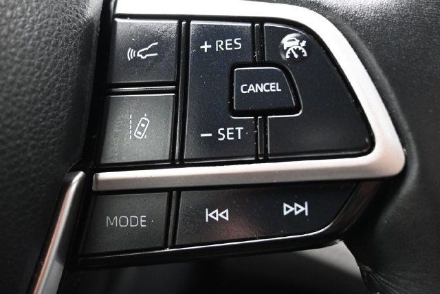 2022 Toyota Highlander XLE FWD - 23081041 - 18