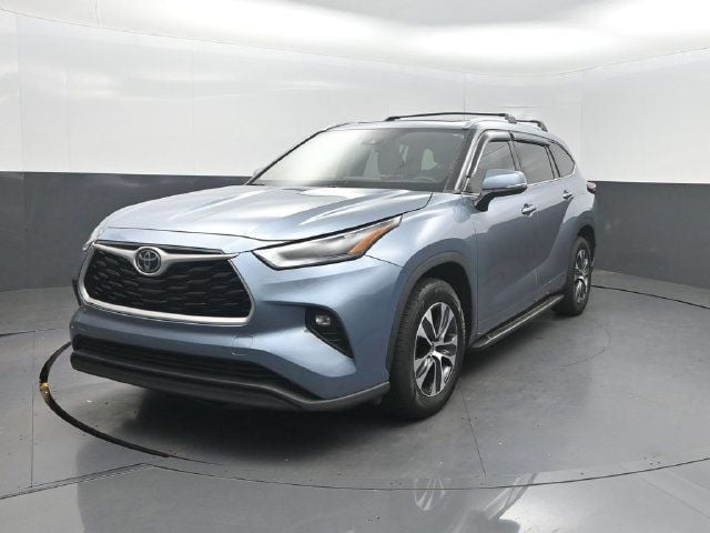 2022 Toyota Highlander XLE FWD - 23081041 - 1