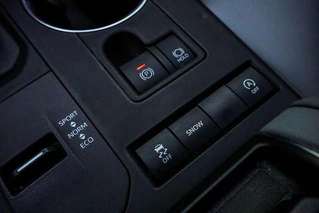 2022 Toyota Highlander XLE FWD - 22959733 - 16