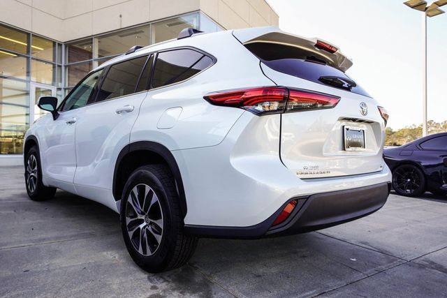 2022 Toyota Highlander XLE FWD - 22959733 - 8