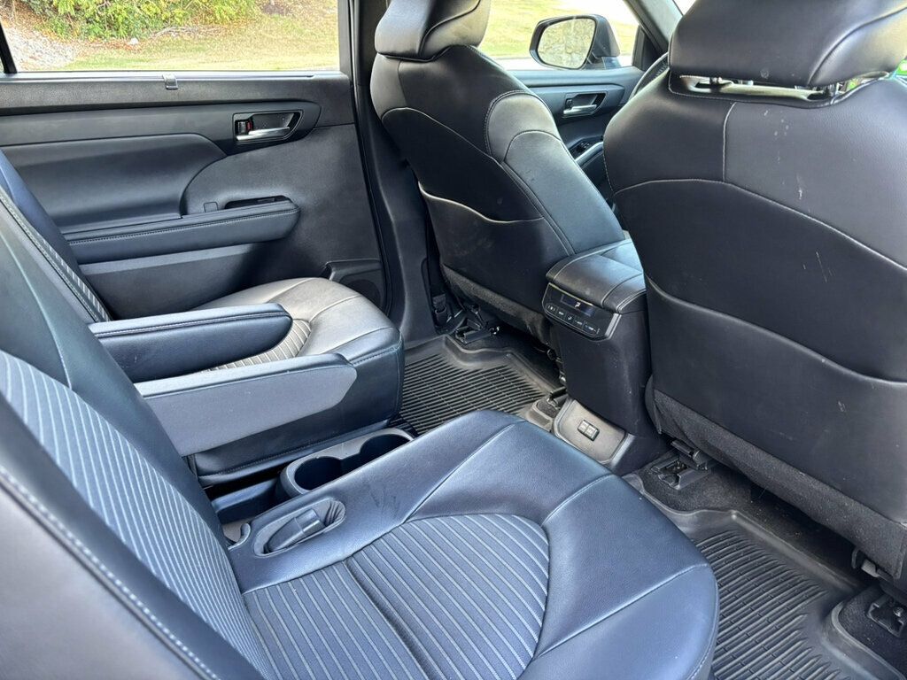 2022 Toyota Highlander XSE AWD - 23087524 - 21