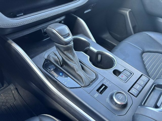 2022 Toyota Highlander XSE AWD - 23087524 - 30
