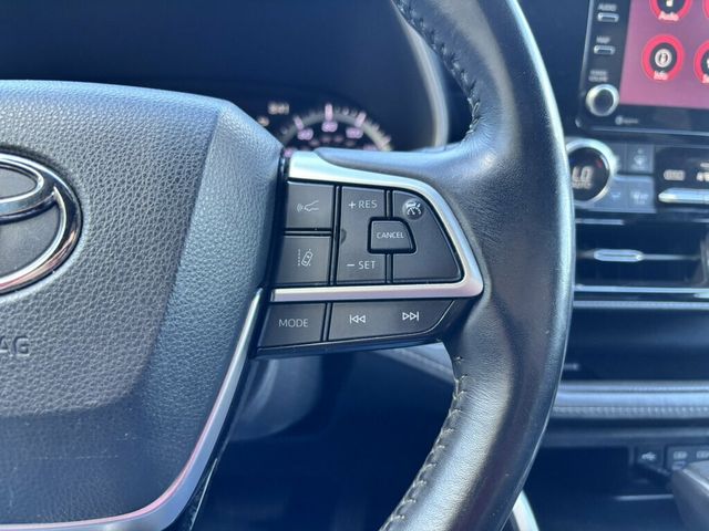 2022 Toyota Highlander XSE AWD - 23087524 - 31