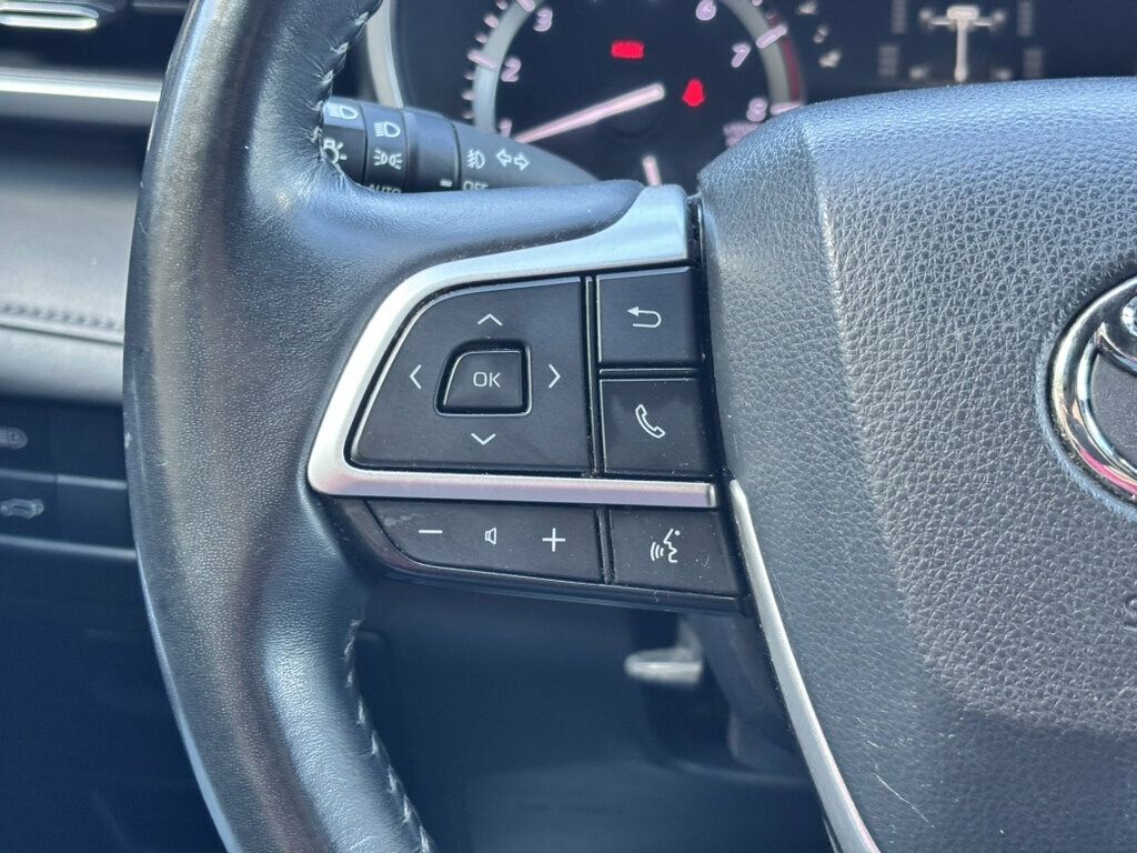 2022 Toyota Highlander XSE AWD - 23087524 - 35