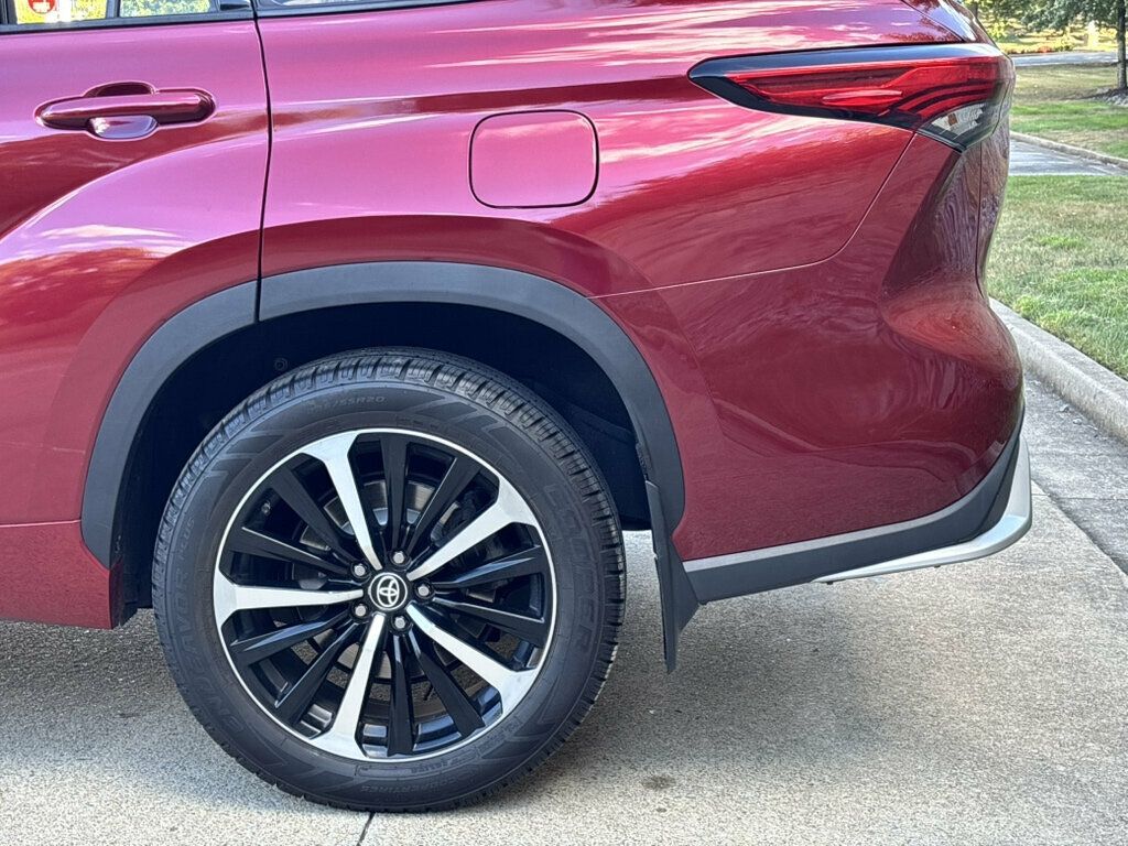 2022 Toyota Highlander XSE AWD - 23087524 - 41