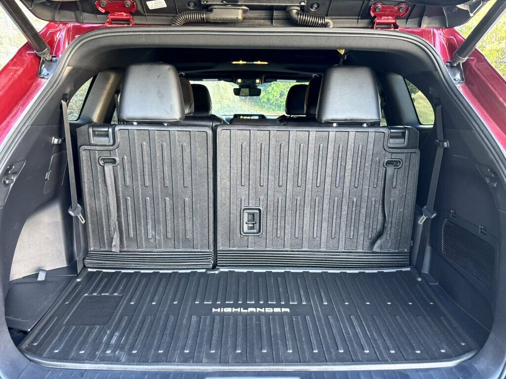 2022 Toyota Highlander XSE AWD - 23087524 - 46