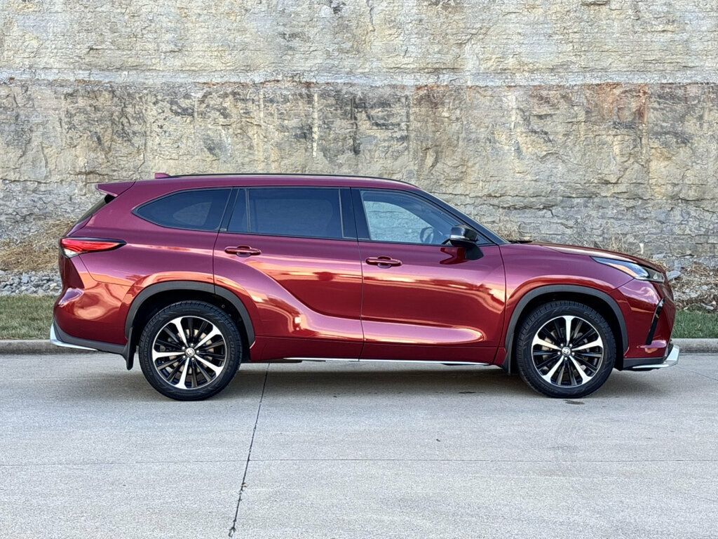 2022 Toyota Highlander XSE AWD - 23087524 - 7