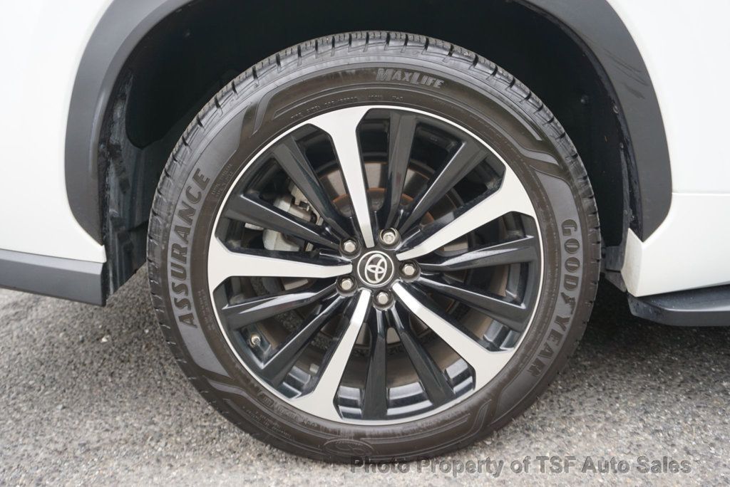2022 Toyota Highlander XSE photo 14