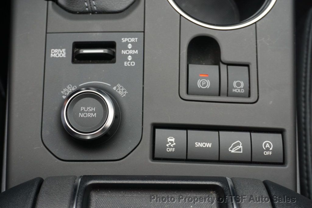 2022 Toyota Highlander XSE photo 26