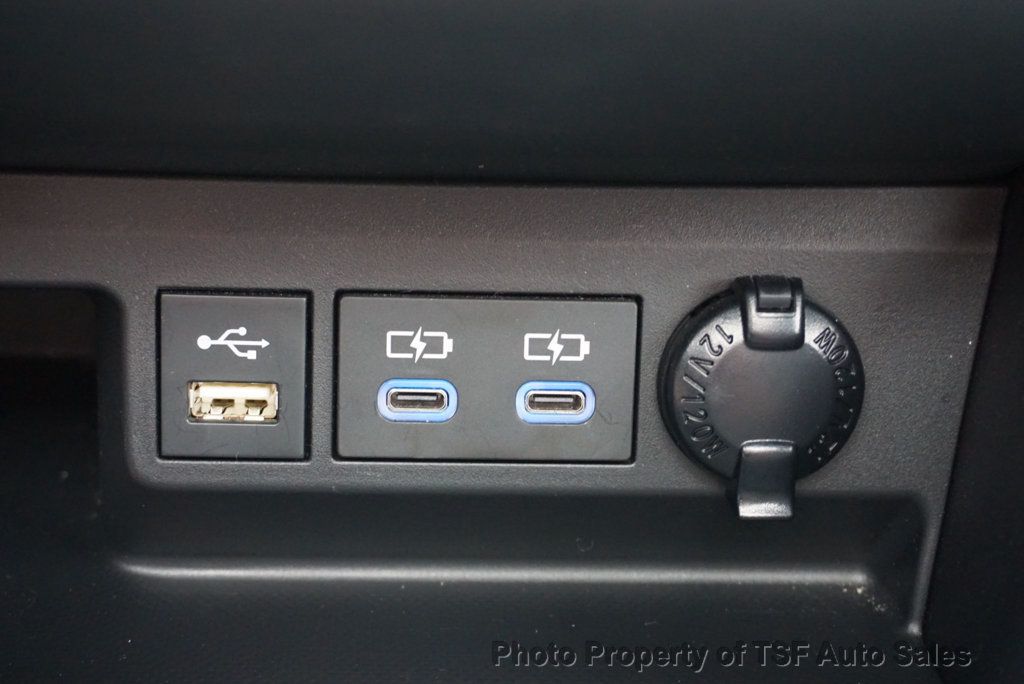2022 Toyota Highlander XSE photo 27