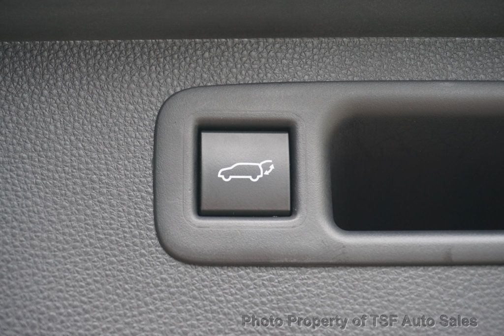 2022 Toyota Highlander XSE photo 39