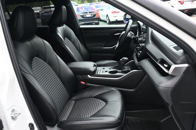 2022 Toyota Highlander XSE FWD - 22900824 - 16