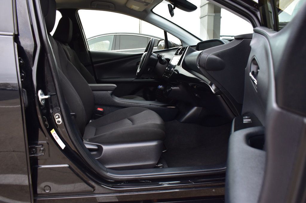 2022 Toyota Prius LE - 22950107 - 16